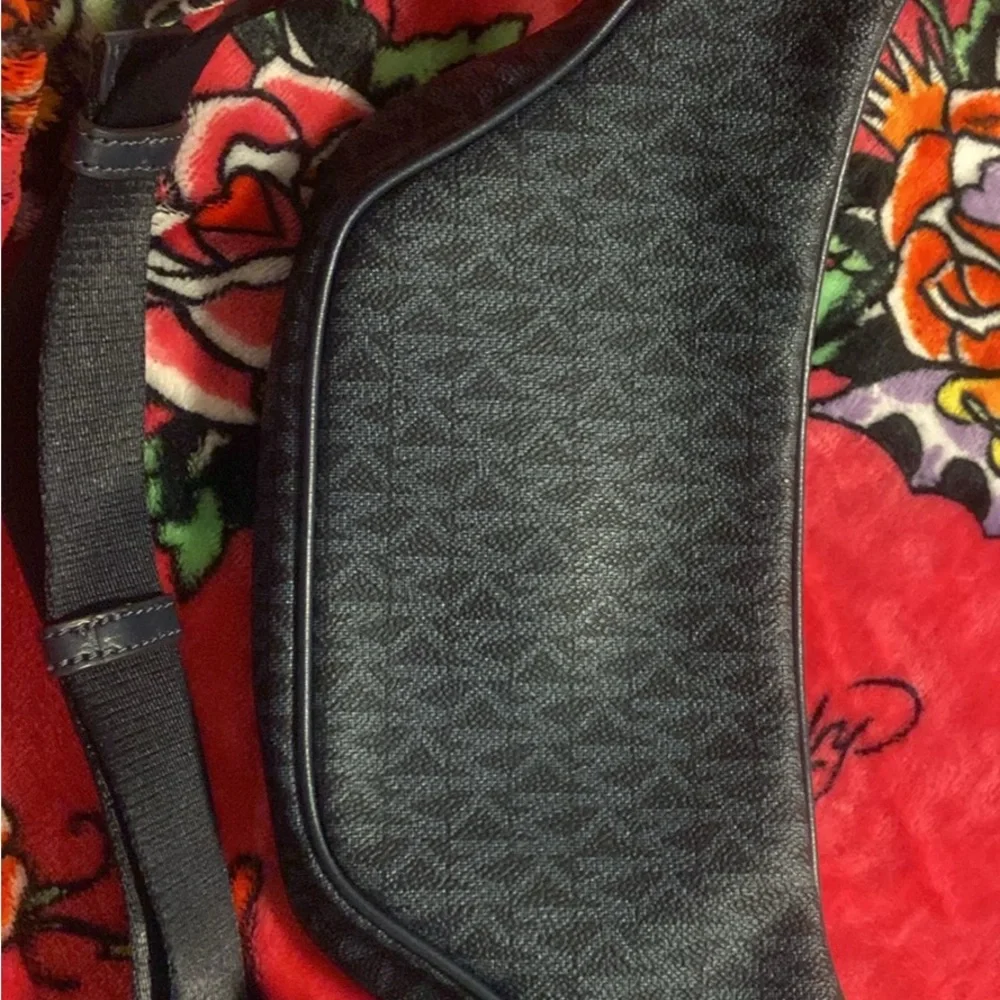 Michael Kors Navy Logo Belt Bag with Silver Hardware - Picture 3 of 4